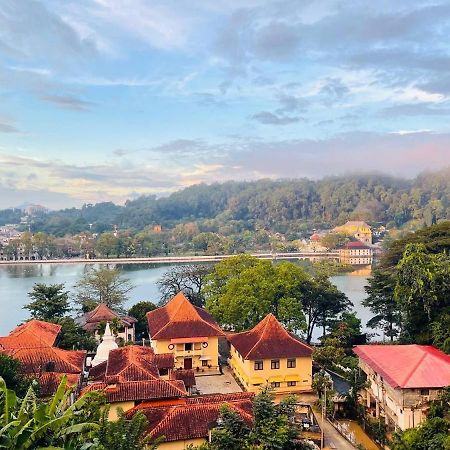 The Glen แคนดี้ ภายนอก รูปภาพ